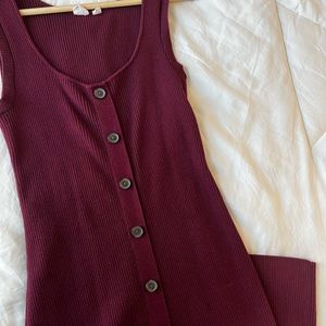 GAP maroon midi length knit dress 💕